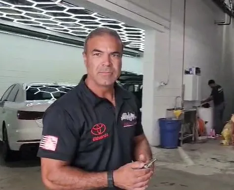 Eduardo’s Auto Body, a oficina mecânica para brasileiros em Massachusetts