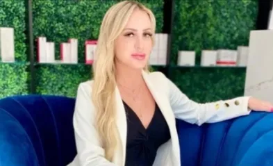 Brasileira dona de clínica estética em Massachusetts é condenada a 3 anos e 10 meses de prisão por aplicar Botox e preenchimentos falsificados