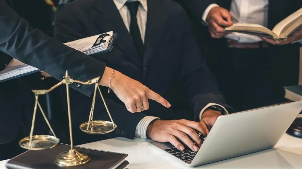 Advogado destaca que negativa da imigração não encerra as chances de regularização nos EUA