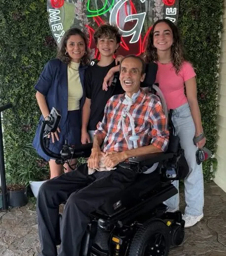 Brasileiro que vive em Louisiana luta contra a ELA e família faz campanha para custear tratamento e cuidados diários